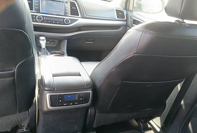 Toyota Highlander 2018 for Sale In Lagos image