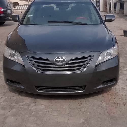 CLEAN TOYOTA CAMRY 2008 FOR SALE IN OYO