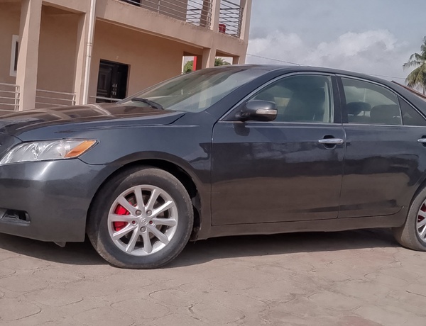 CLEAN TOYOTA CAMRY 2008 FOR SALE IN OYO