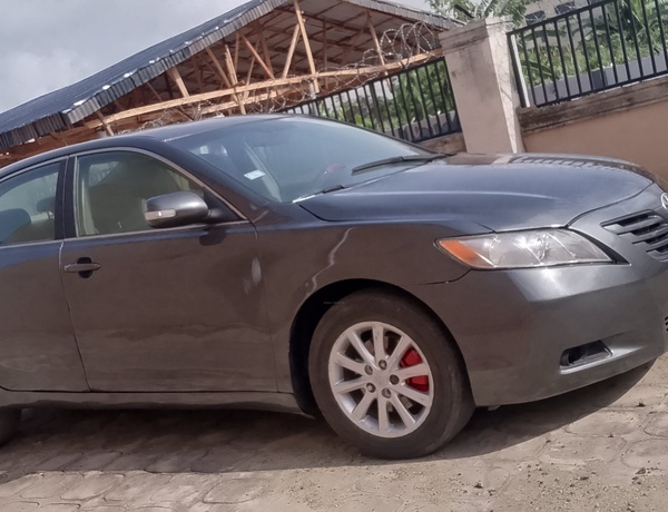 CLEAN TOYOTA CAMRY 2008 FOR SALE IN OYO