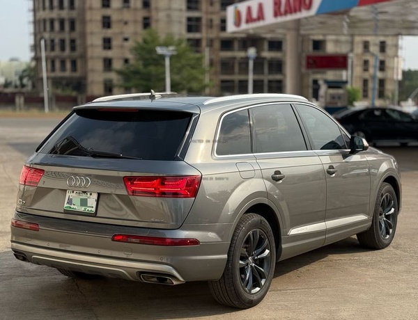 Audi Q7 2017 for Sale In Abuja