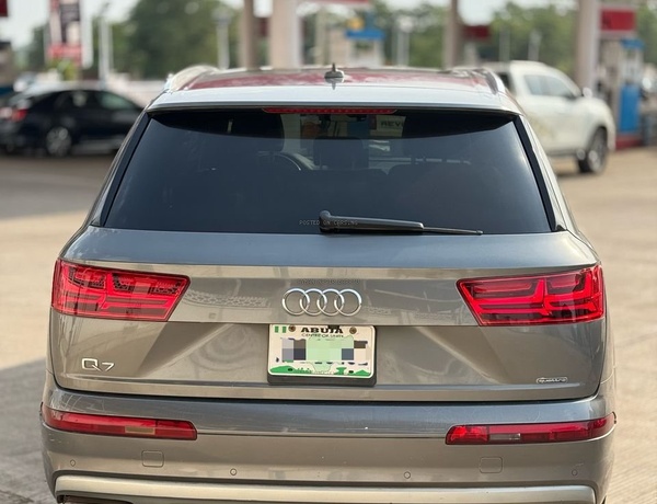 Audi Q7 2017 for Sale In Abuja