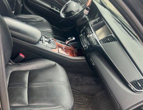 Foreign Used 2015 Kia K900 for Sale In Lagos