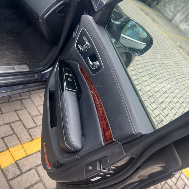 Foreign Used 2015 Kia K900 for Sale In Lagos image