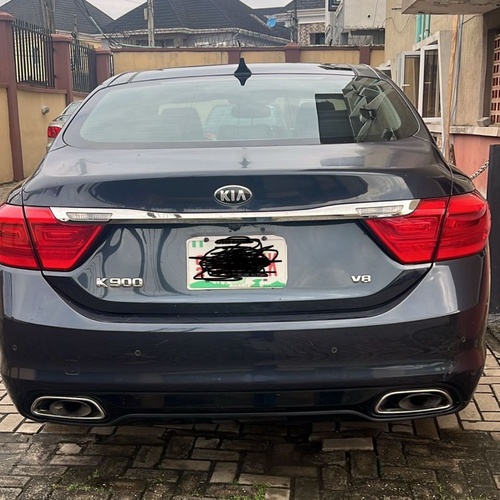 Foreign Used 2015 Kia K900 for Sale In Lagos