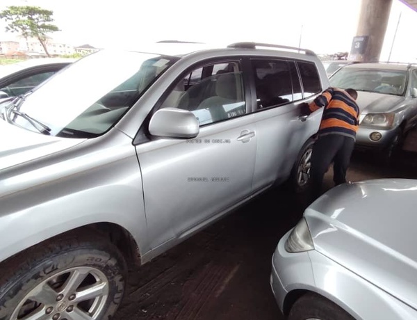 Toyota Highlander 2008 for Sale In Lagos