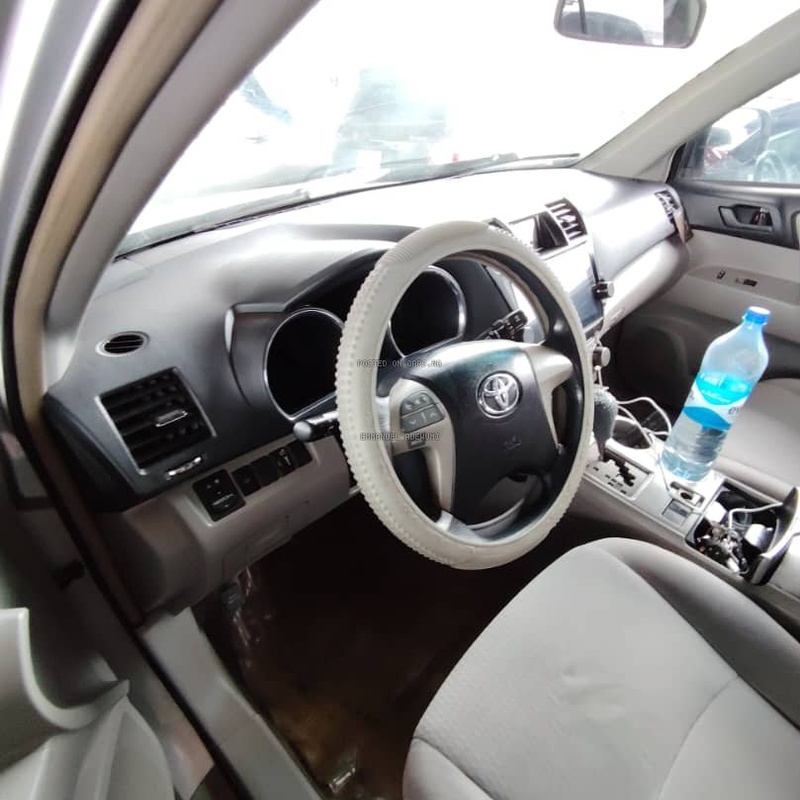 Toyota Highlander 2008 for Sale In Lagos image