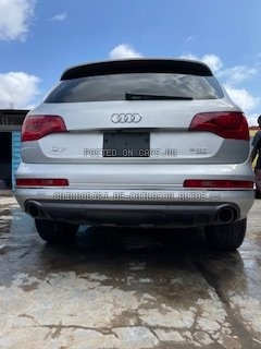 Nigerian used Audi Q7 available in Lagos state