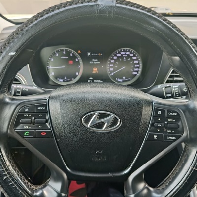HYUNDAI SONATA 2015 MODEL FOR SALE IN ABUJA