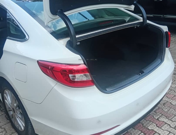 HYUNDAI SONATA 2015 MODEL FOR SALE IN ABUJA