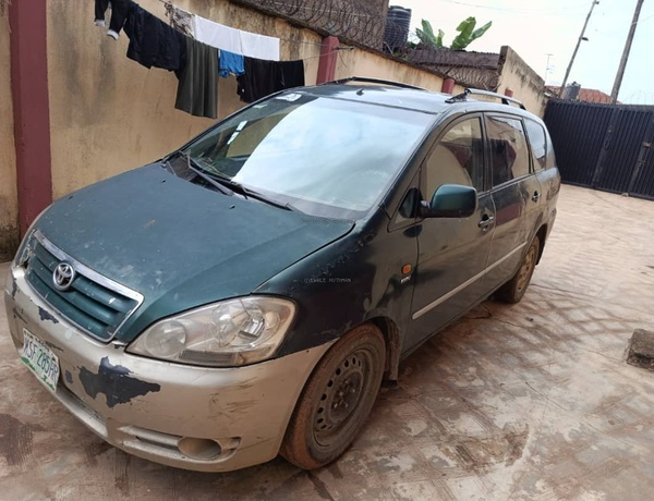 Toyota Avensis Verso 2003 for Sale Ibadan