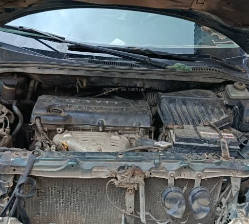 Toyota Avensis Verso 2003 for Sale Ibadan