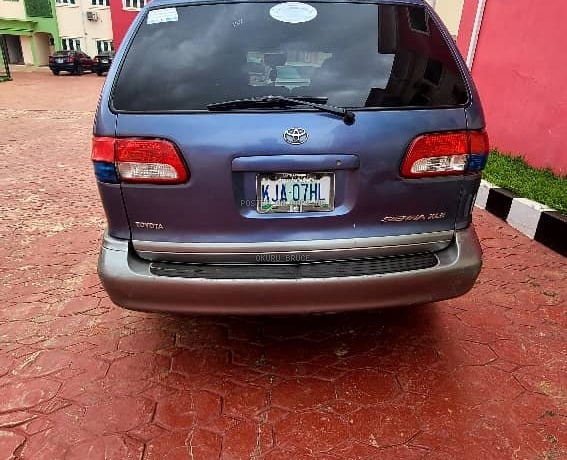 Toyota Sienna 2002 for Sale In Sagamu Ogun state