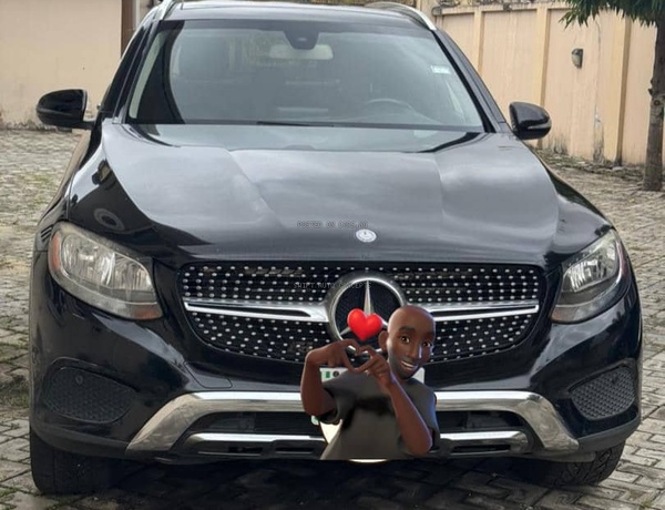 2017 GLC300 4matic for Sale In Lekki Lagos