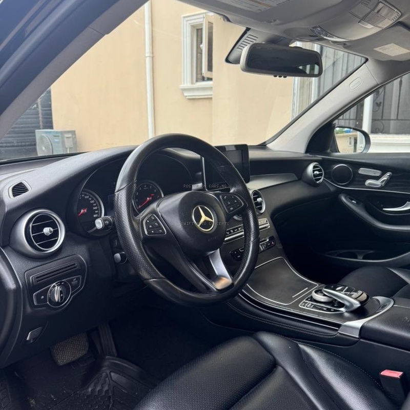 2017 GLC300 4matic for Sale In Lekki Lagos image