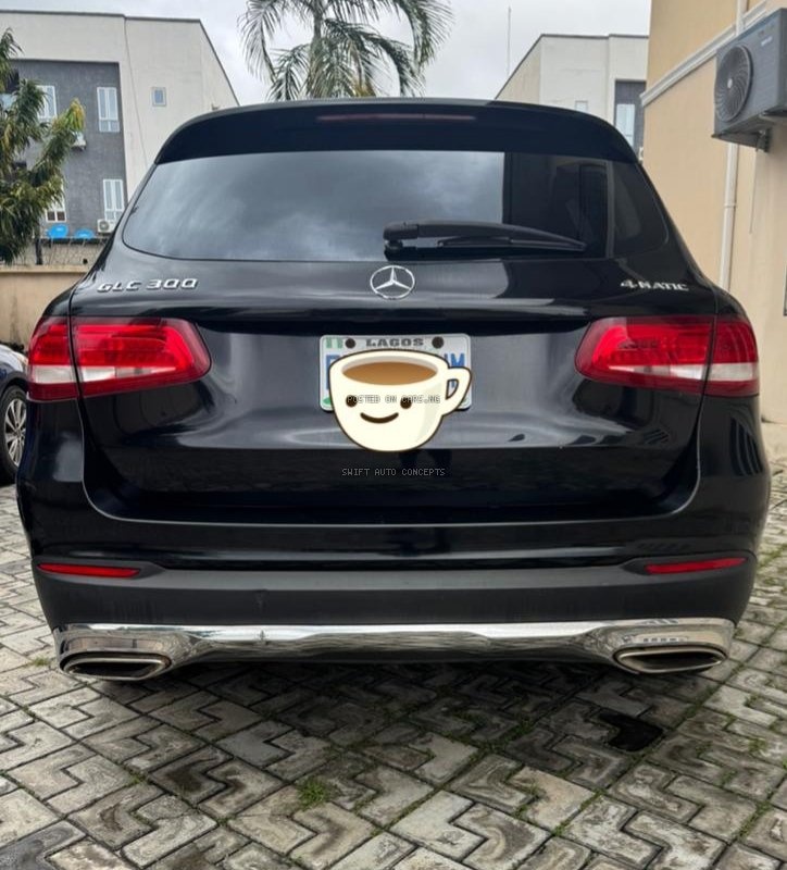 2017 GLC300 4matic for Sale In Lekki Lagos image