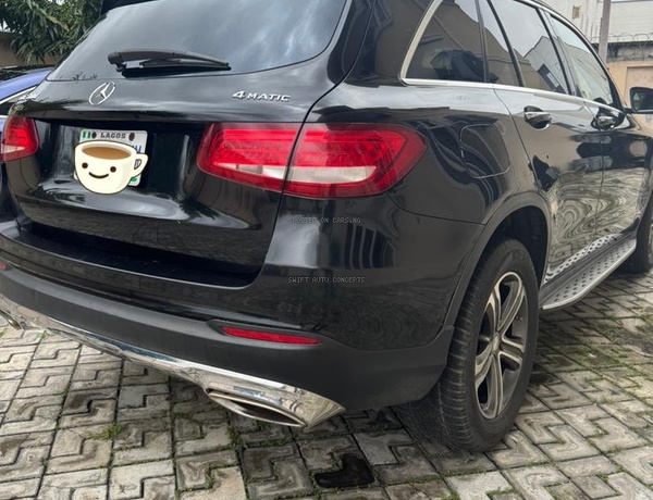 2017 GLC300 4matic for Sale In Lekki Lagos