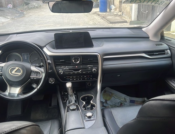 Lexus Rx350L 2018 for Sale in Lagos