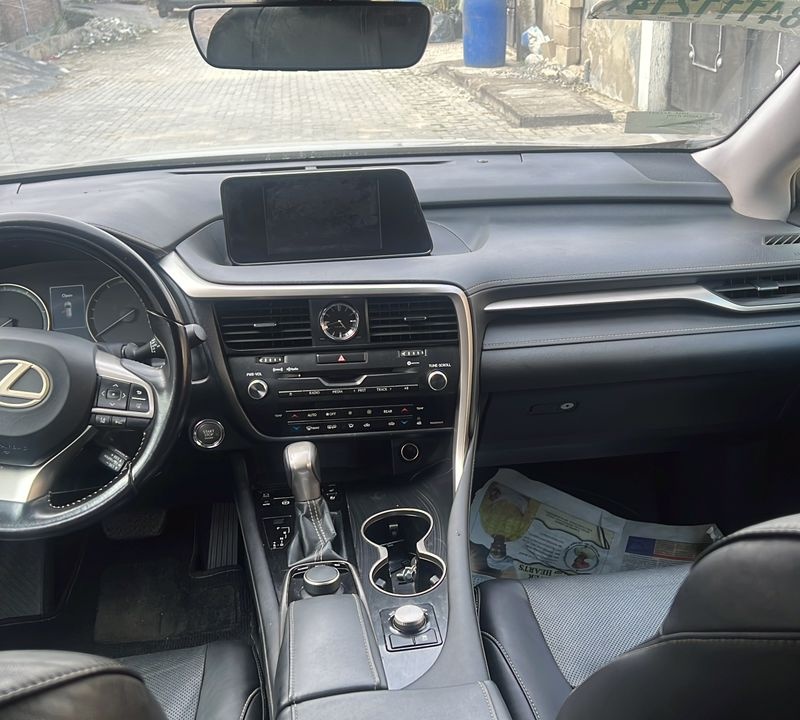 Lexus Rx350L 2018 for Sale in Lagos image