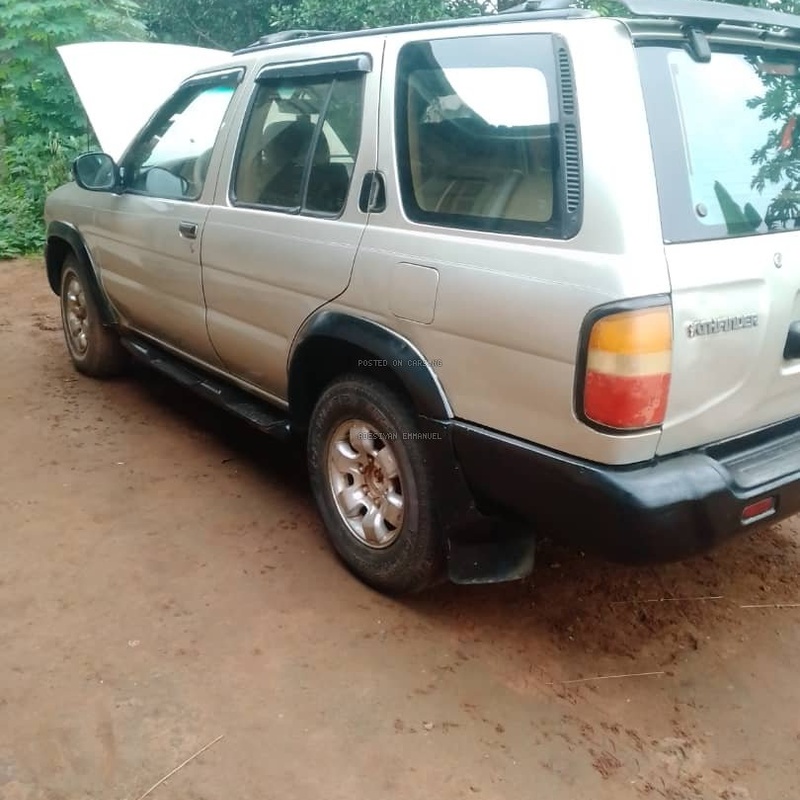 Nissan Pathfinder 1997 for Sale in Ogijo Ogun- State. image