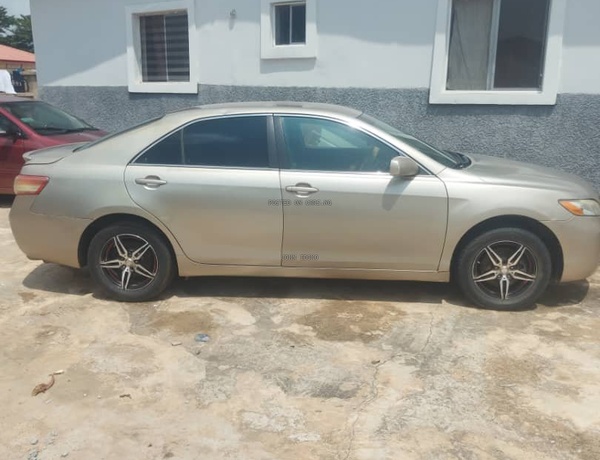 Toyota Camry 2008 for Sale in Abuja