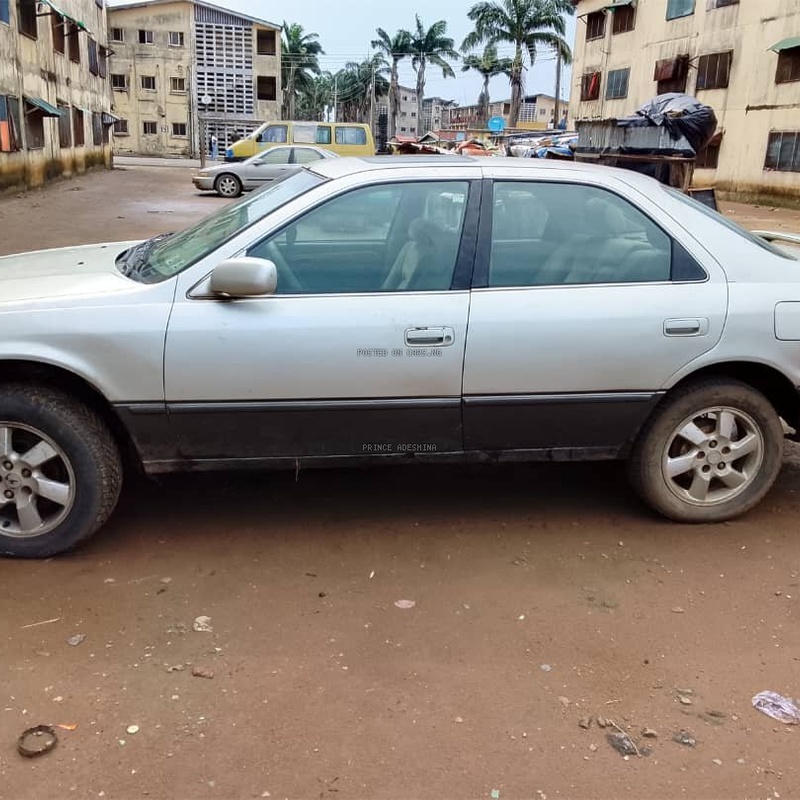 Toyota Camry Tinny light 2001 for Sale In ikeja Lagos image