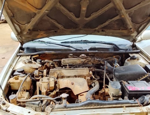 Toyota Camry Tinny light 2001 for Sale In ikeja Lagos