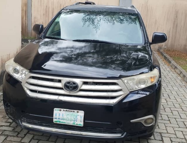 Toyota Highlander 2013  for sale in Lagos
