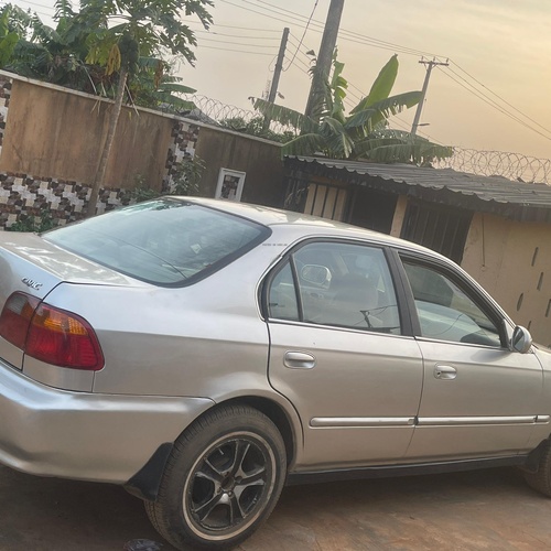 Honda Civic 2000 for Sale In Lagos