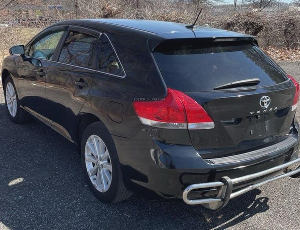 FOREIGN USED TOYOTA VENZA 2010 FOR SALE IN IBADAN 