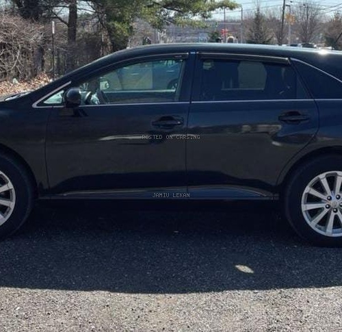 FOREIGN USED TOYOTA VENZA 2010 FOR SALE IN IBADAN 