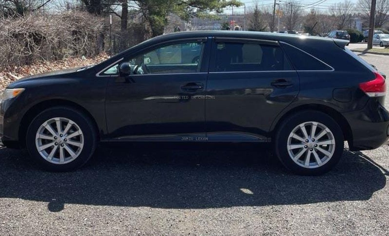 FOREIGN USED TOYOTA VENZA 2010 FOR SALE IN IBADAN  image