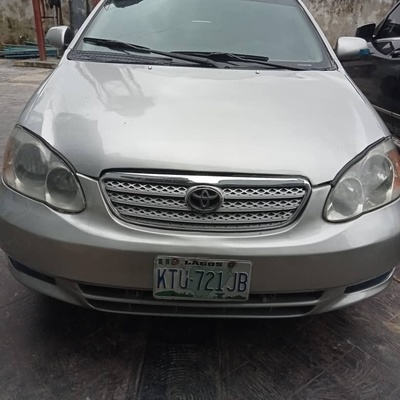 Toyota Corolla 2004 available in Calabar