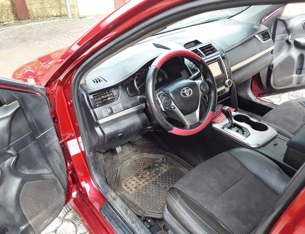 Toyota Camry 2012 for Sale in Abuja