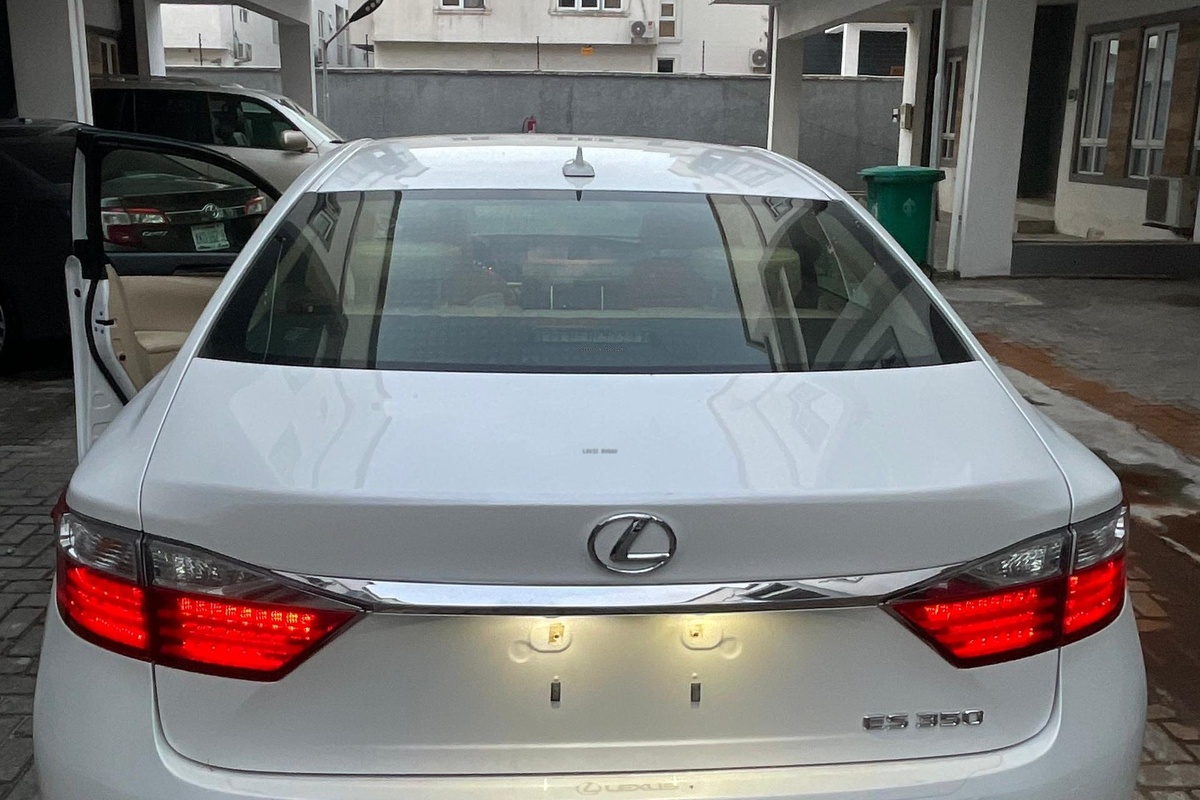 Louis Buggu Hero Image