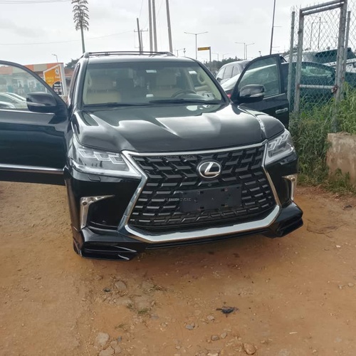 2015 upgraded to 2020 Lexus LX 570 for Sale In Lagos