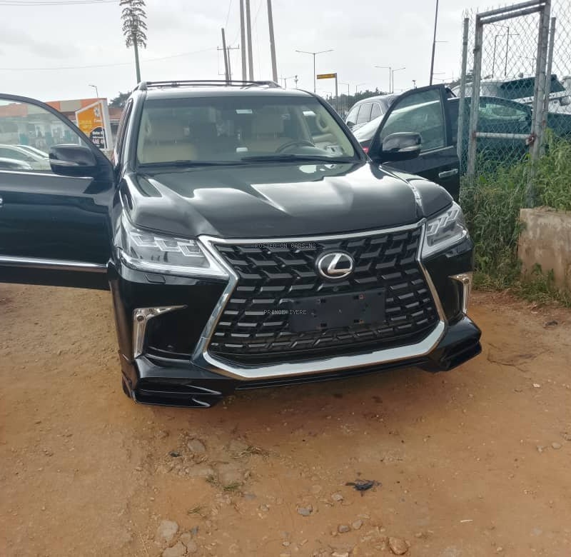 2015 upgraded to 2020 Lexus LX 570 for Sale In Lagos image
