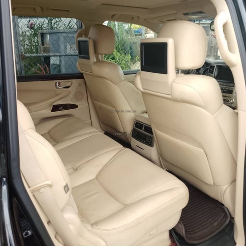 2015 upgraded to 2020 Lexus LX 570 for Sale In Lagos