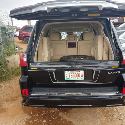 2015 upgraded to 2020 Lexus LX 570 for Sale In Lagos