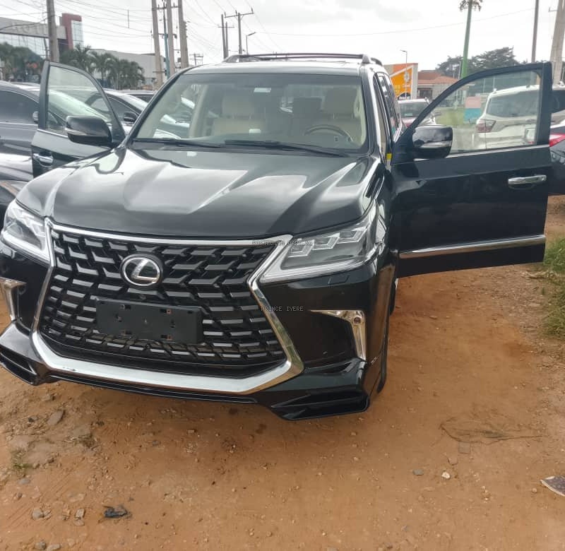 2015 upgraded to 2020 Lexus LX 570 for Sale In Lagos image