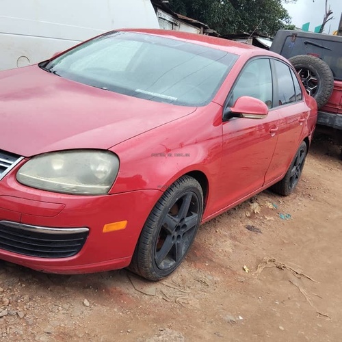 Volkswagen 2007 for Sale In Mafoluku Lagos