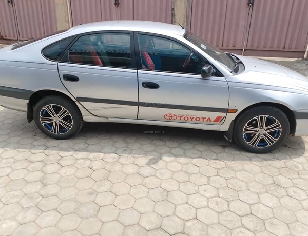Toyota Avensis 2002 for Sale In Lagos