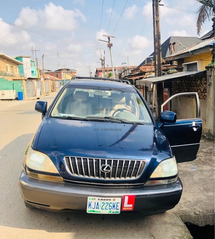 2002 Lexus RX 300 for Sale in Lagos image