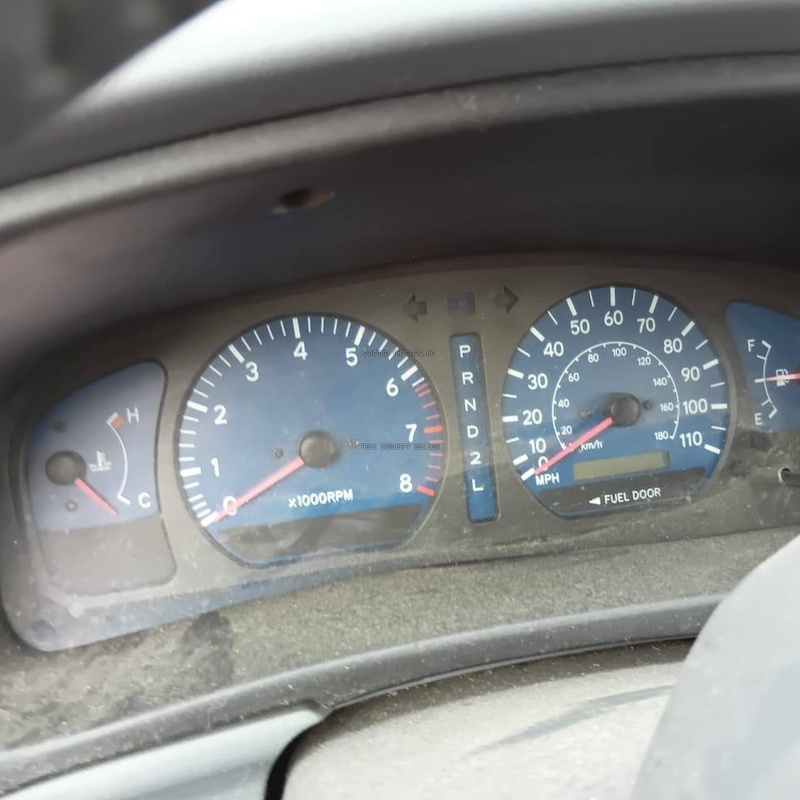 Foreign Used 2002 Toyota Sienna for Sale In Lagos image