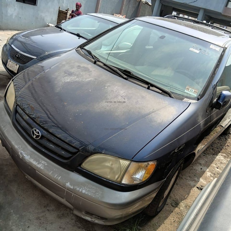 Foreign Used 2002 Toyota Sienna for Sale In Lagos image