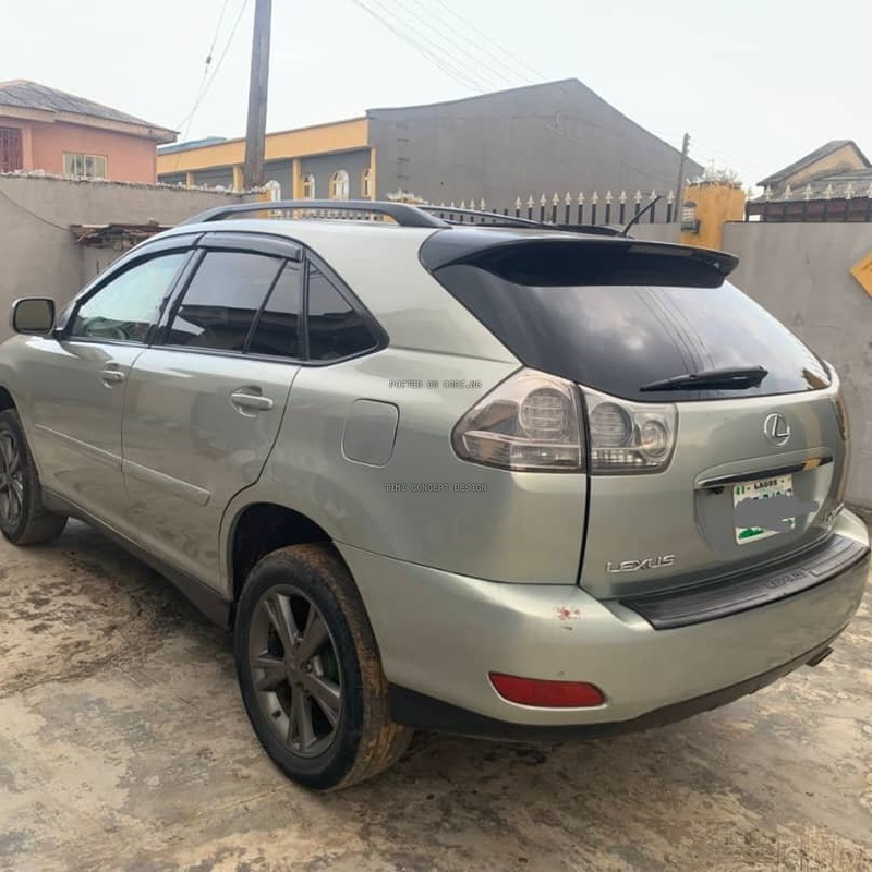 Nigeria Used  Lexus RX400h 2006 for Sale In Lagos image