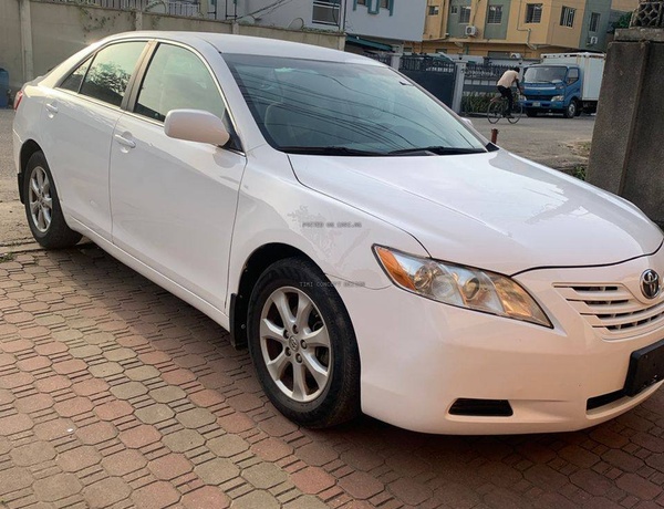 2008 Toyota Camry for Sale In Lagos