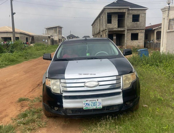 Nigerian Used 2010 Ford Edge  for Sale In Lagos