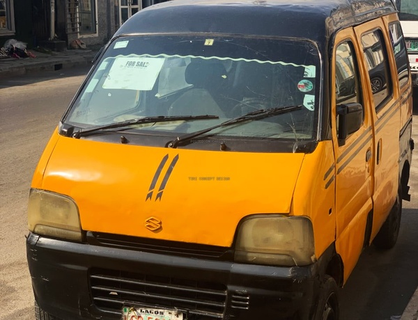 2012 Suzuki Minibus for sale (korope) for sale direct owner