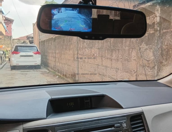 2012 Toyota sienna in nigeria